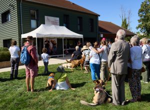 Photo prise lors d'une conférence des 10 ans de Buc 