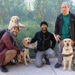 Ubi, son maître, sa famille et la nouvelle élève de la famille